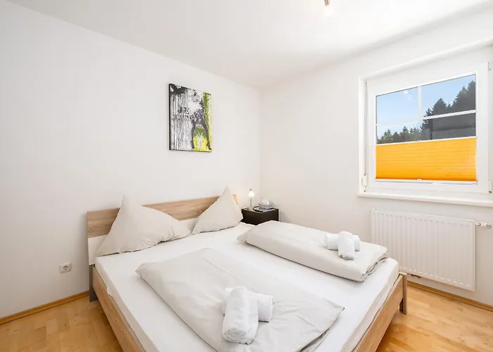 Peak Access - By Mynests Apartment